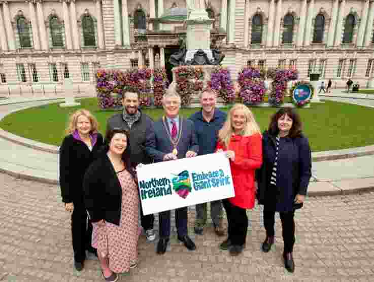 Pictured outside Belfast City Hall with the Lord Mayor of Belfast, Cllr Michael Long (centre) are Naomi Waite, Tourism NI’s Marketing Director (front right), and Mara DelliPriscoli, Founder of the Educational Travel Consortium (ETC) (back left) alongside members of the ETC Executive Advisory Council (L-r) Ian Kynor, Kevin Conley, Christel Aragon and Beth Ray-Schroeder. 